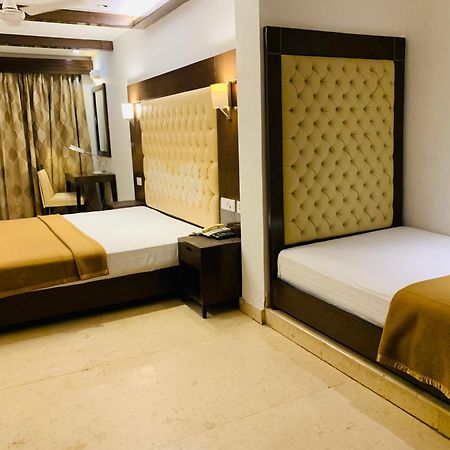 Metropolis Tourist Home Paharganj Yeni Delhi Dış mekan fotoğraf