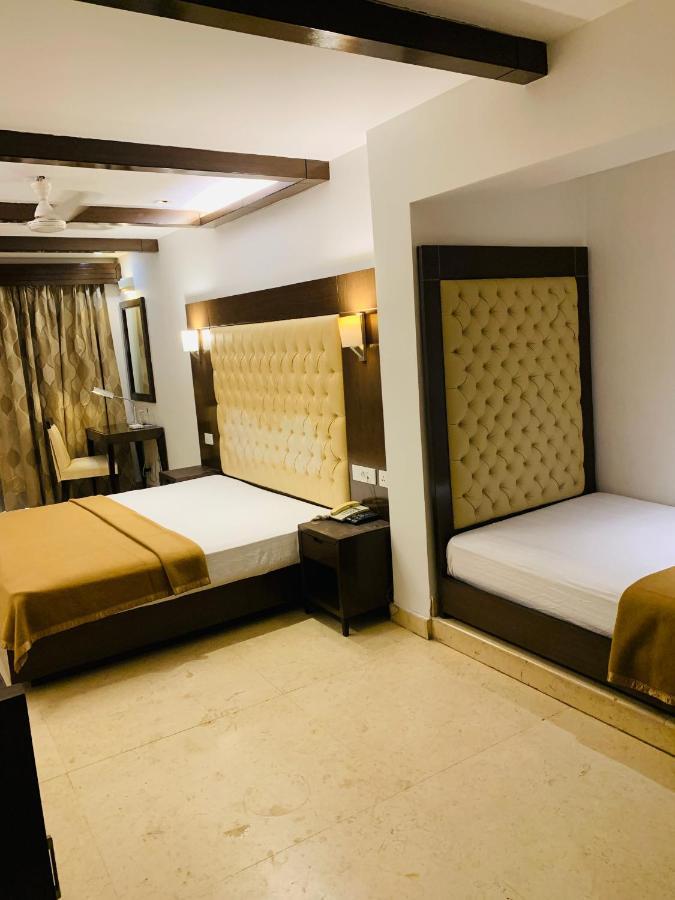 Metropolis Tourist Home Paharganj Yeni Delhi Dış mekan fotoğraf