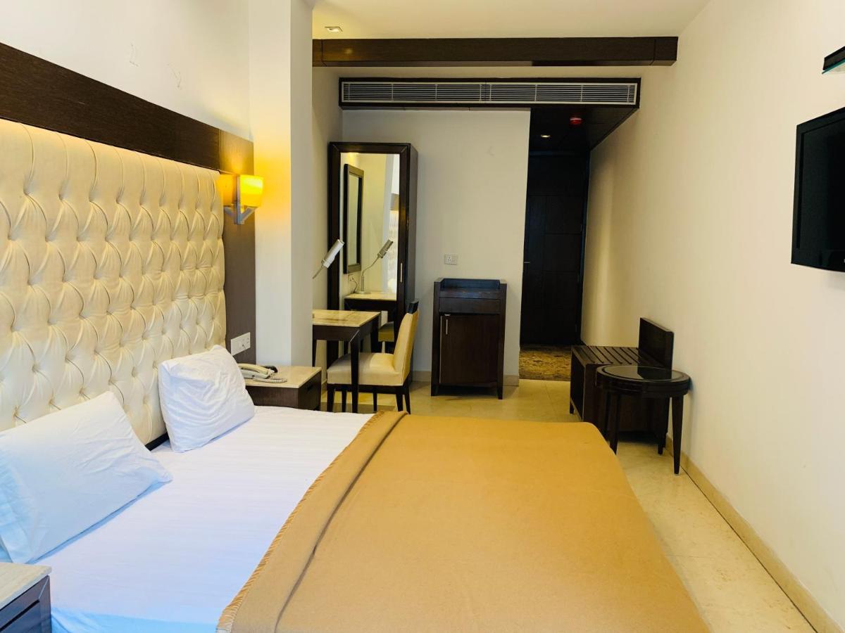 Metropolis Tourist Home Paharganj Yeni Delhi Dış mekan fotoğraf
