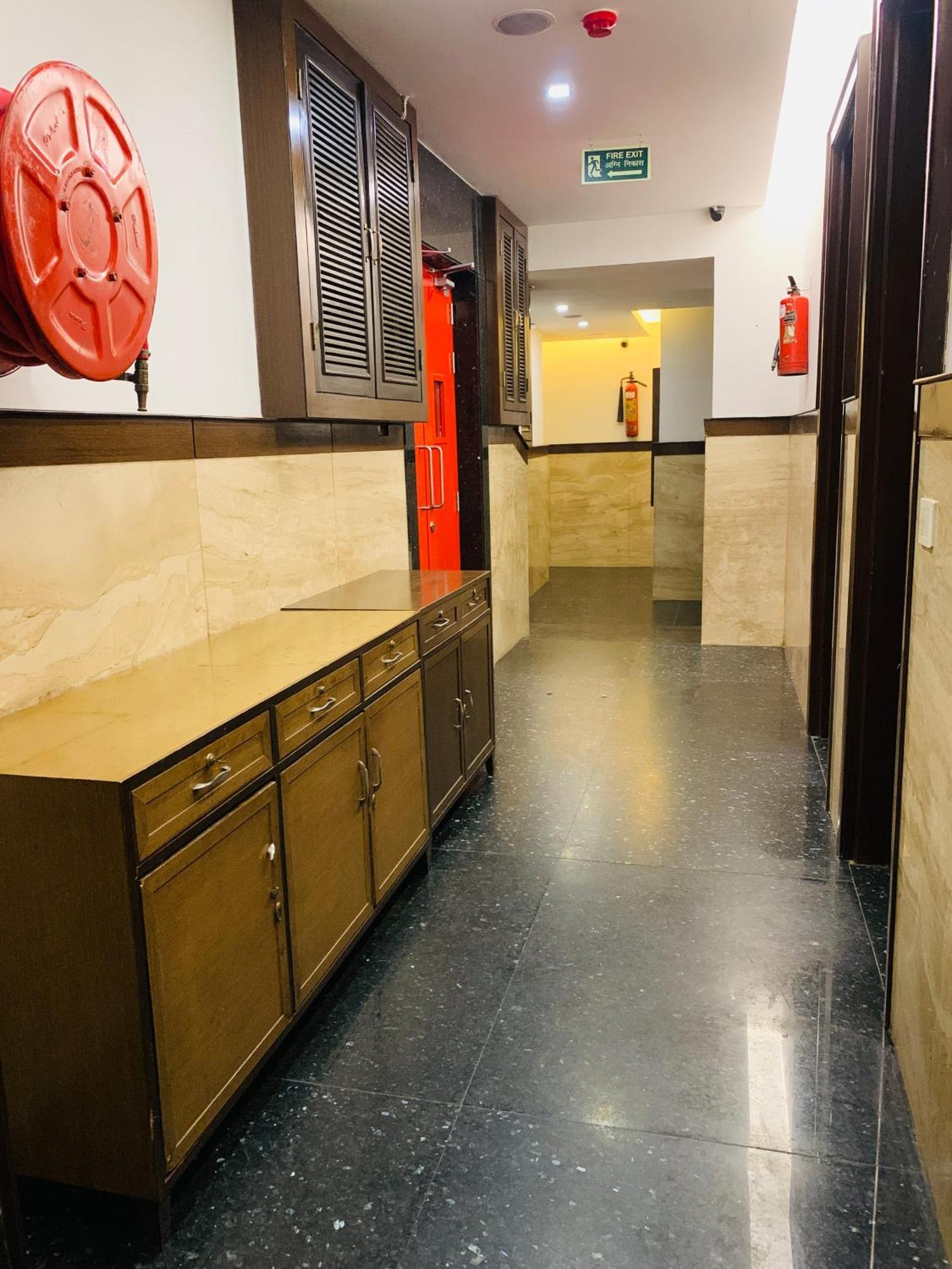 Metropolis Tourist Home Paharganj Yeni Delhi Dış mekan fotoğraf