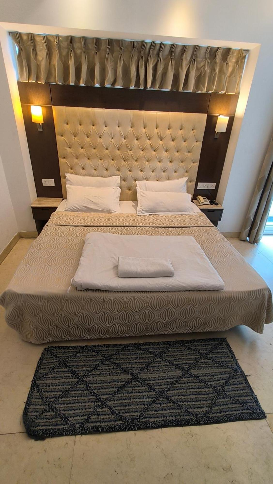 Metropolis Tourist Home Paharganj Yeni Delhi Dış mekan fotoğraf